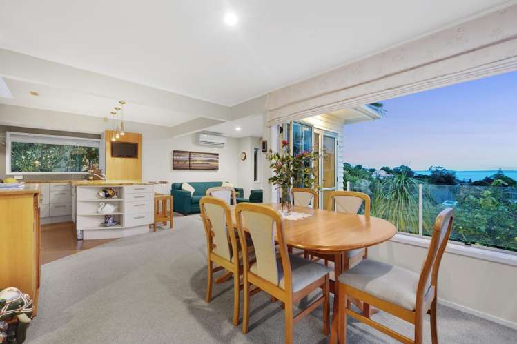 33 Bleakhouse Road Mellons Bay_33
