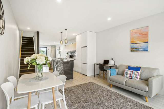 27/4 Stables Lane Silverdale_2