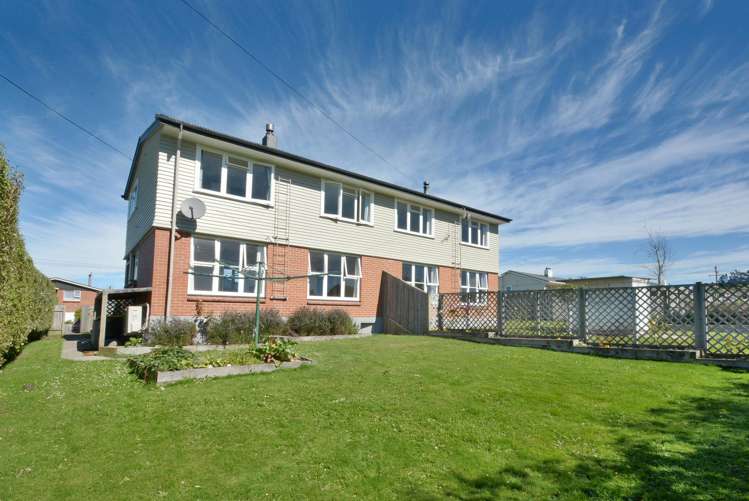 20 Barton Street Brockville_14