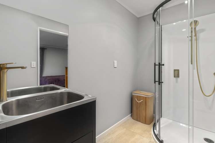 19I Paparoa Road Cockle Bay_25