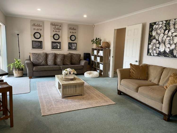 3 Chapletown Drive 10668_7