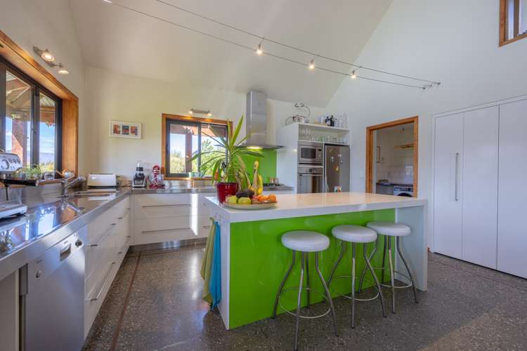 902 Aubrey Road Albert Town_6