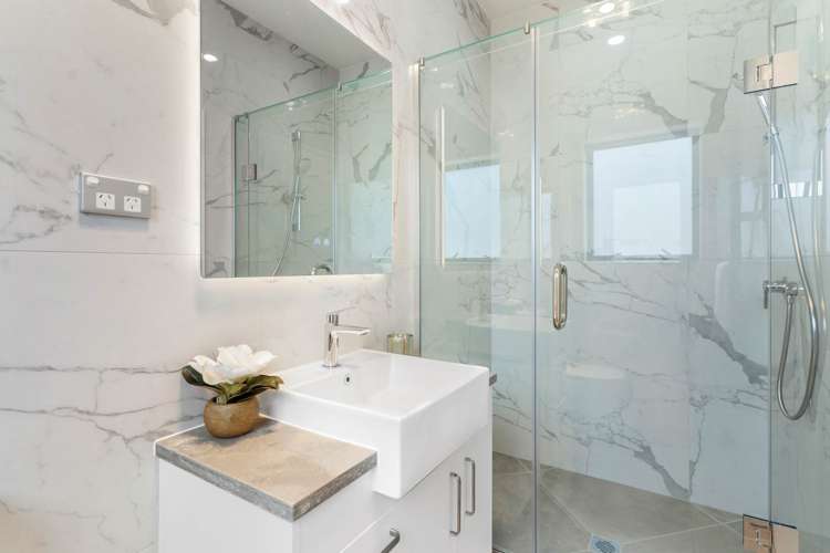 12 Hughs Way Flat Bush_24