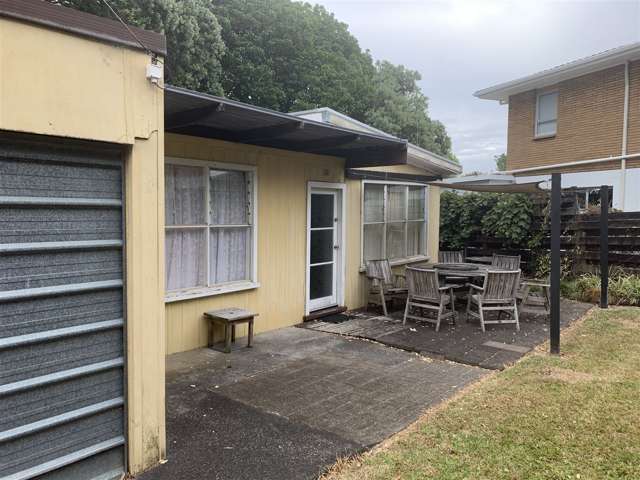 181 Vipond Road Stanmore Bay_1