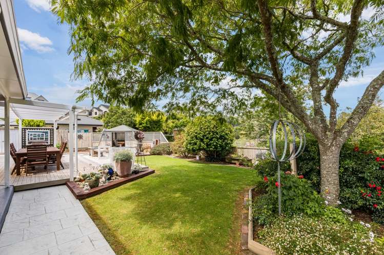 41 Clearwater Terrace Brown Owl_18