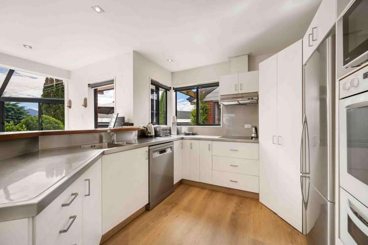 31 Meadowstone Drive_2