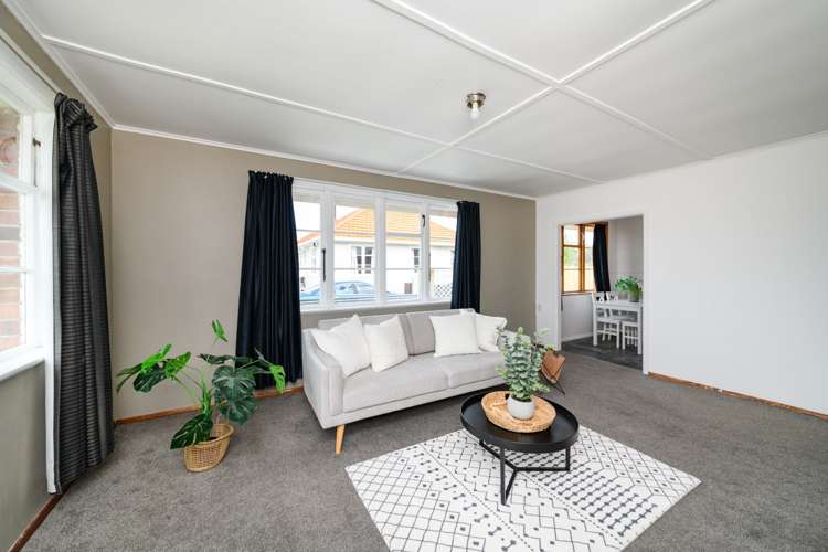 20 Upham Terrace 2144_4