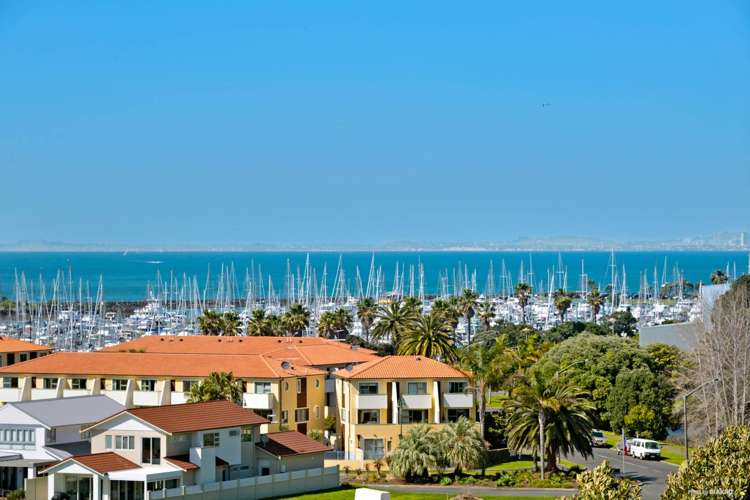 15 Bella Vista Drive Gulf Harbour_22