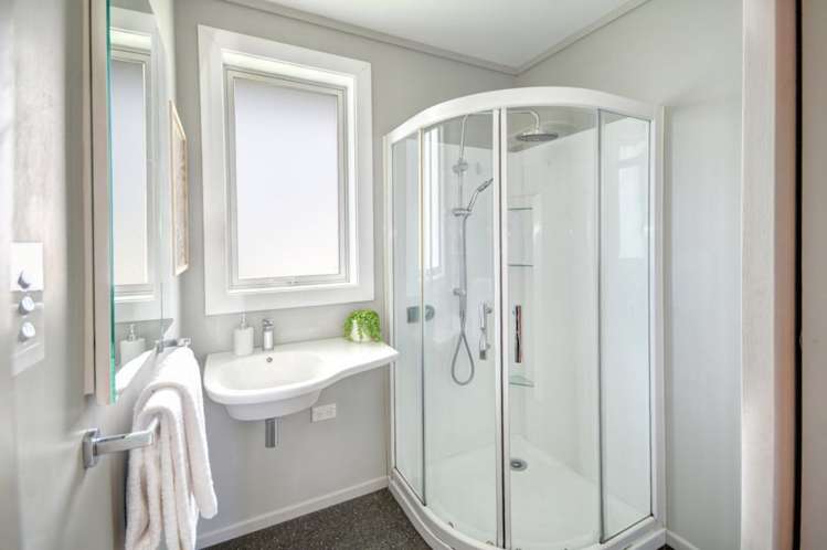 227 Brockville Road Brockville_10