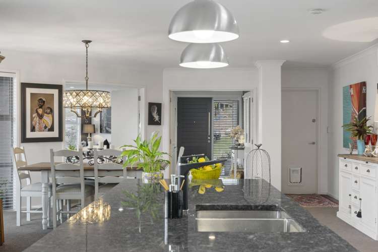 10 Tui Drive Picton_9