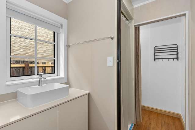 336 Worcester Street Linwood_3