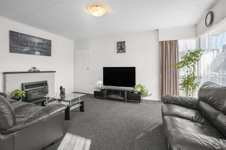 2 Meremere Street Wainuiomata_5