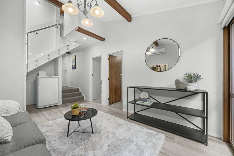 21 Jade Avenue Pakuranga Heights_13