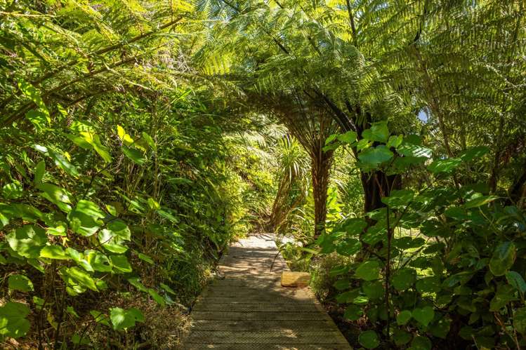 143 Akerbloms Road Punga Cove Endeavour Inlet_31