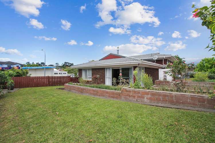 28 Wycherley Drive Bucklands Beach_13