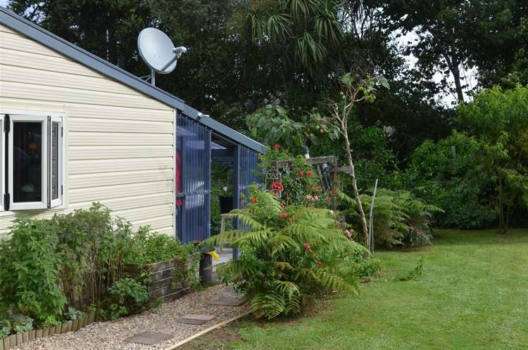 39 Poland Street Waikino_12