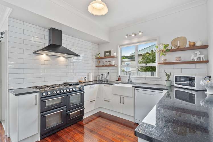 5a Mair Street Regent_7