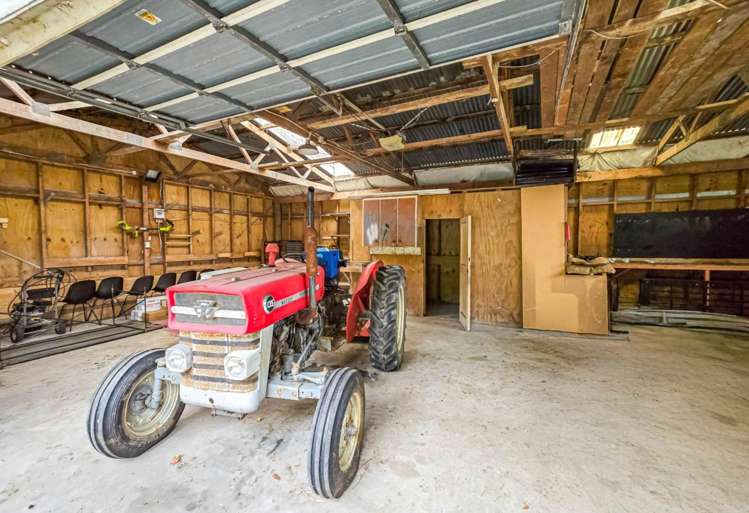 748 Dairyflat Highway Dairy Flat_16