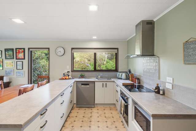80 Leonard Road - MARSHWOOD GARDENS West Plains_2