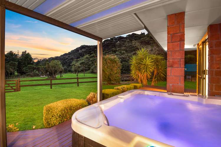 93 Bethells Road Waitakere_16