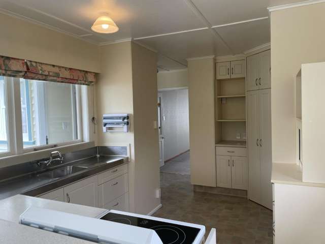 67 Brentwood Street 11322_2