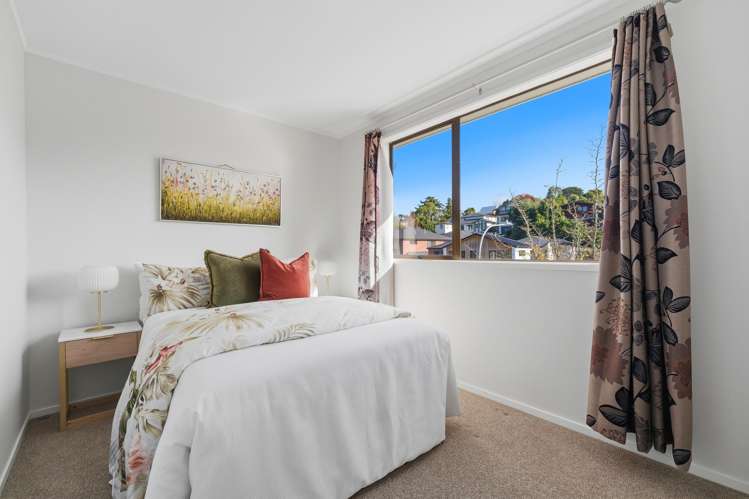 85 Oaktree Avenue Browns Bay_13