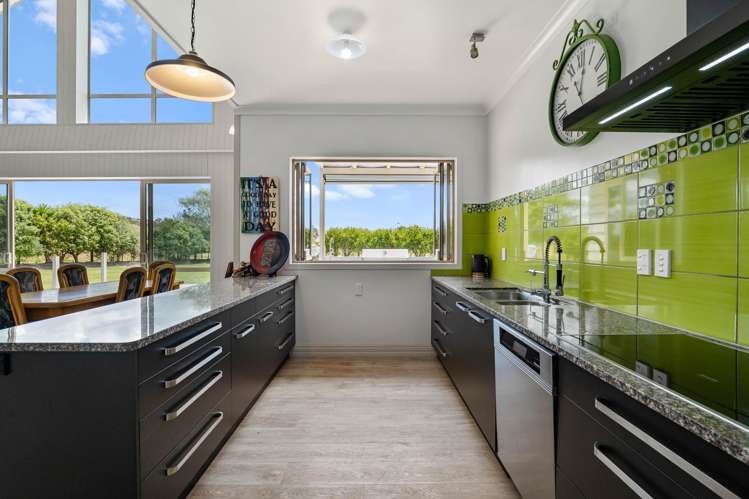 84 Sandford Road Ruakaka_7