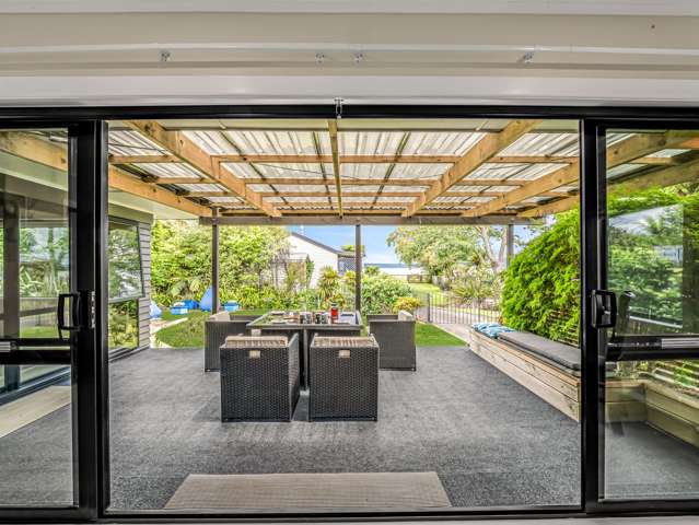 9 Cooper Avenue Holdens Bay_2