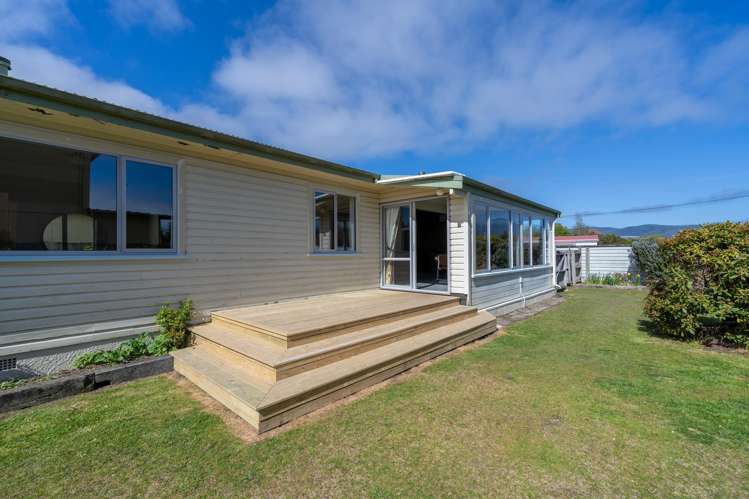 18 Pompolona Street Te Anau_22