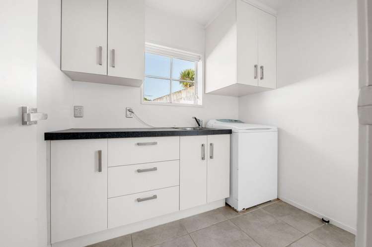 42 Gilbass Avenue Hamilton Lake_18