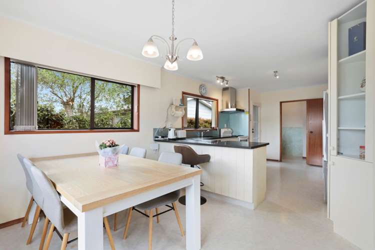 52 Brandon Road Glen Eden_5