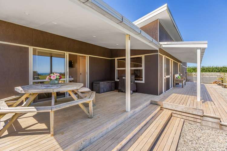 77 Anglers Avenue Warea_21