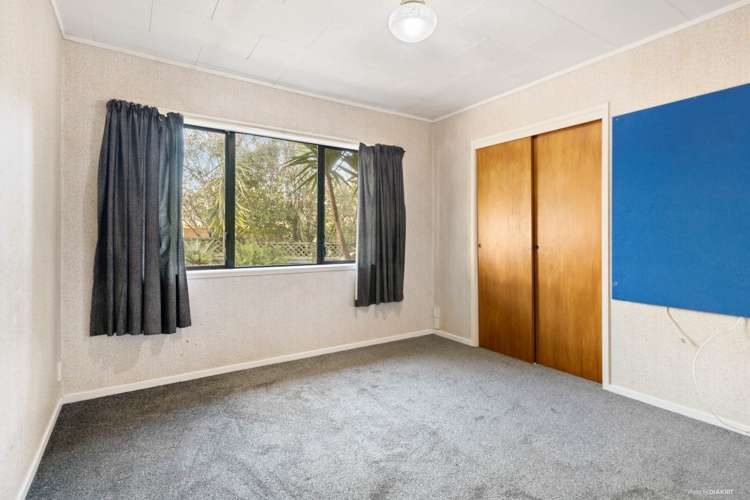 62a Flanshaw Road Te Atatu South_6