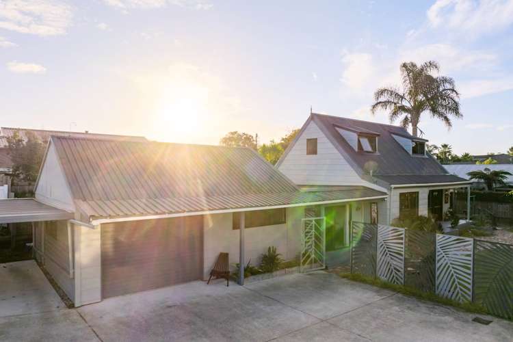 6 Shearwater Street One Tree Point_44