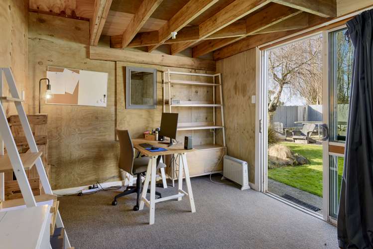 27 Tramway Road Springfield_17