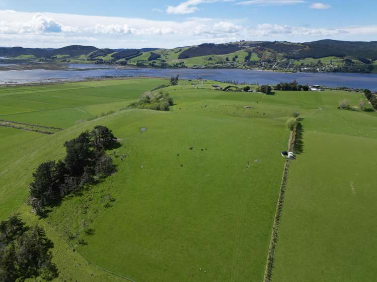 93 Baker Road, 66 Waihola Hill Road and Berwick Road Clarendon_25