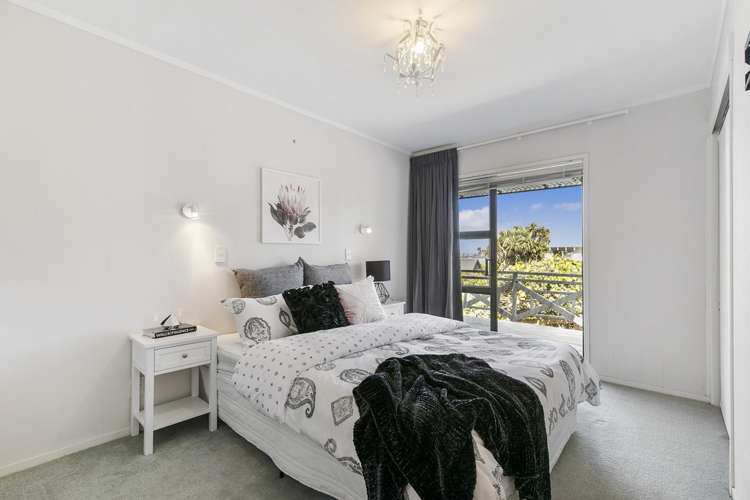 2/9 Valhalla Drive Beach Haven_5