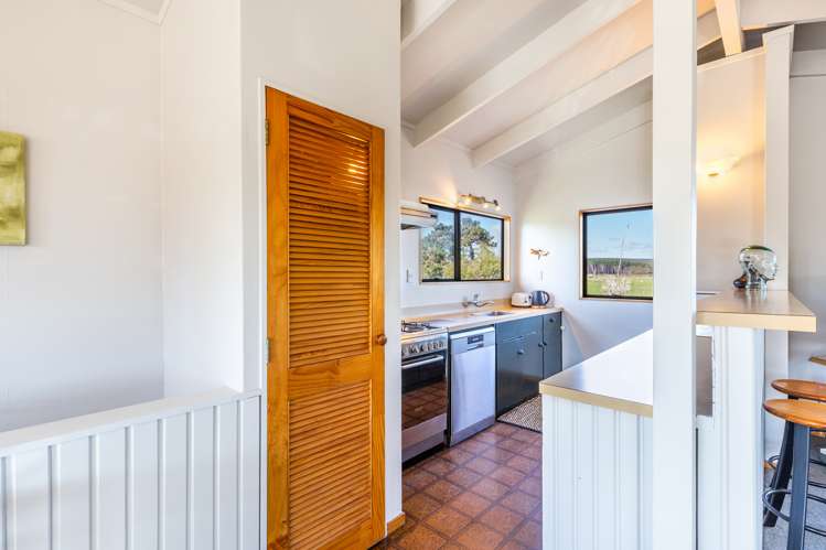 4 Tuki Street Lake Taupo (East)_5