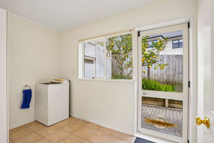 20 Hogarth Rise West Harbour_22