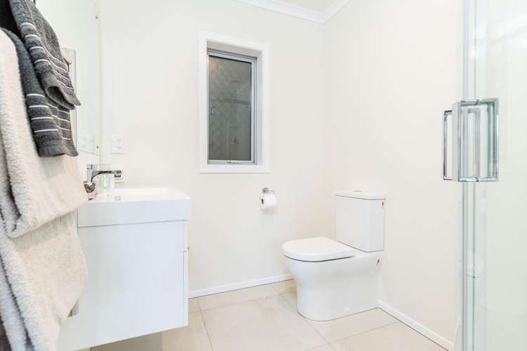 17 Prestwich Rise Churton Park_18