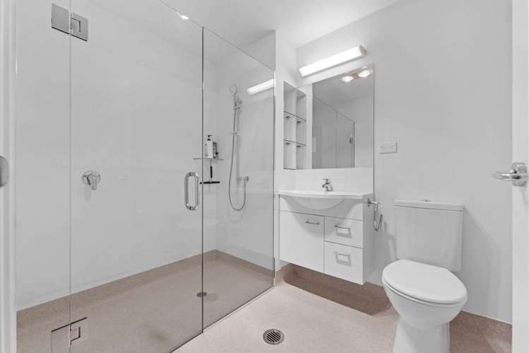 201/20B Alfriston Road Manurewa East_14