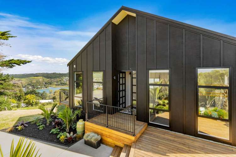 43 Cedar Terrace Stanmore Bay_19