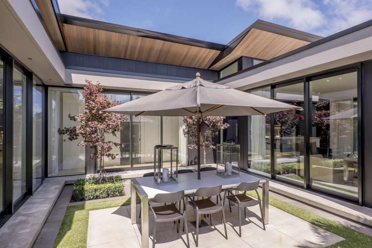 32 Queens Avenue Merivale_33