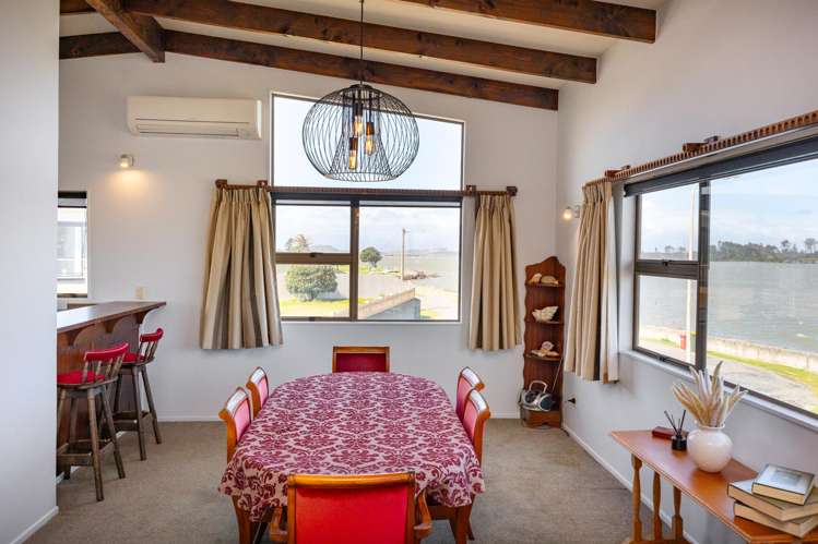 1 Hartley Street Foxton Beach_12
