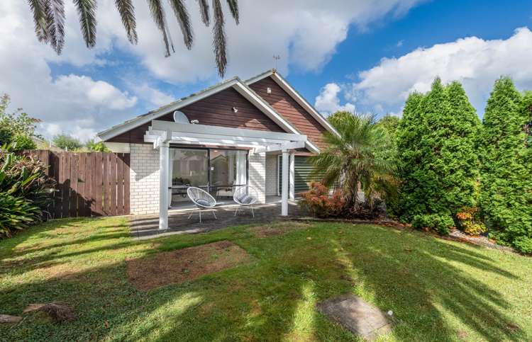 2/2 West Fairway Golflands_22