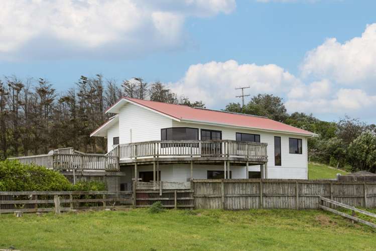 106 Rehutai Road Baylys Beach_19