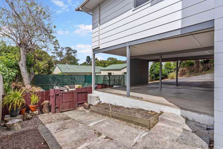 1/65 Girrahween Drive Totara Vale_12