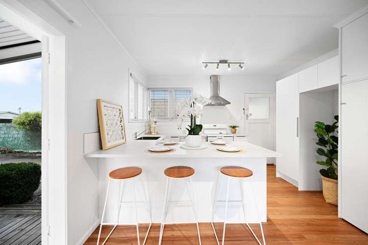 64 Aurora Terrace Hillcrest_12