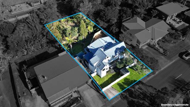 19 Beach Road Mellons Bay_2