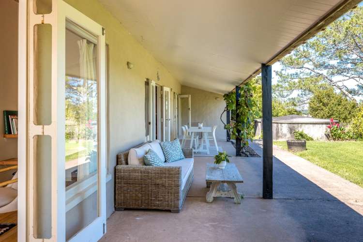 161 Orapiu Road Waiheke Island_28